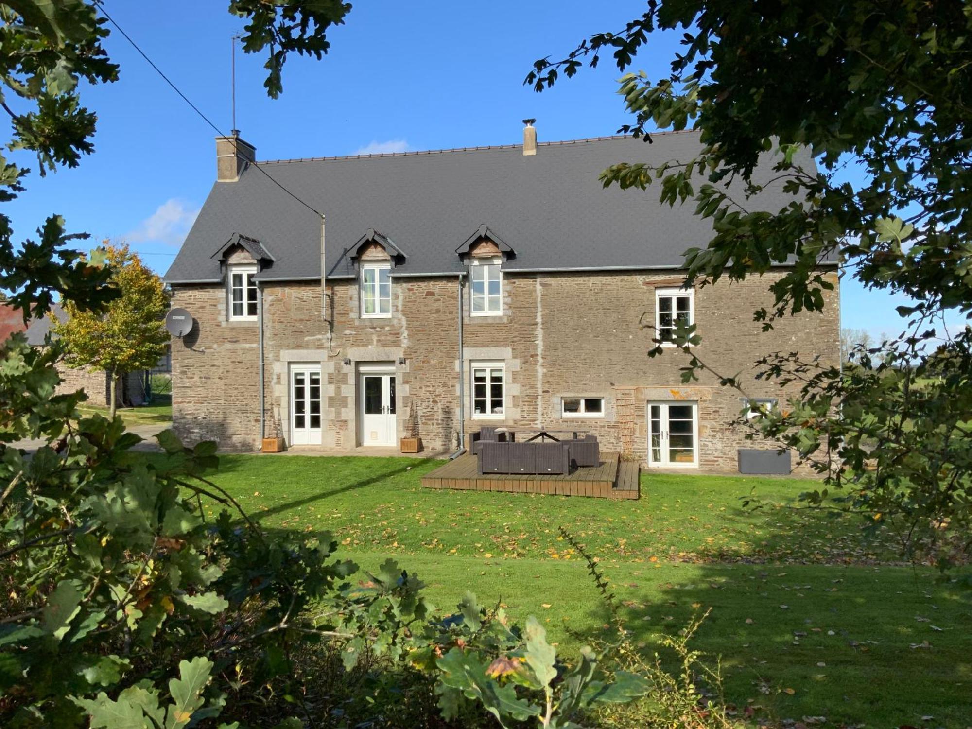 Welcoming And Peaceful Bed And Breakfast Fougerolles-du-Plessis Kültér fotó